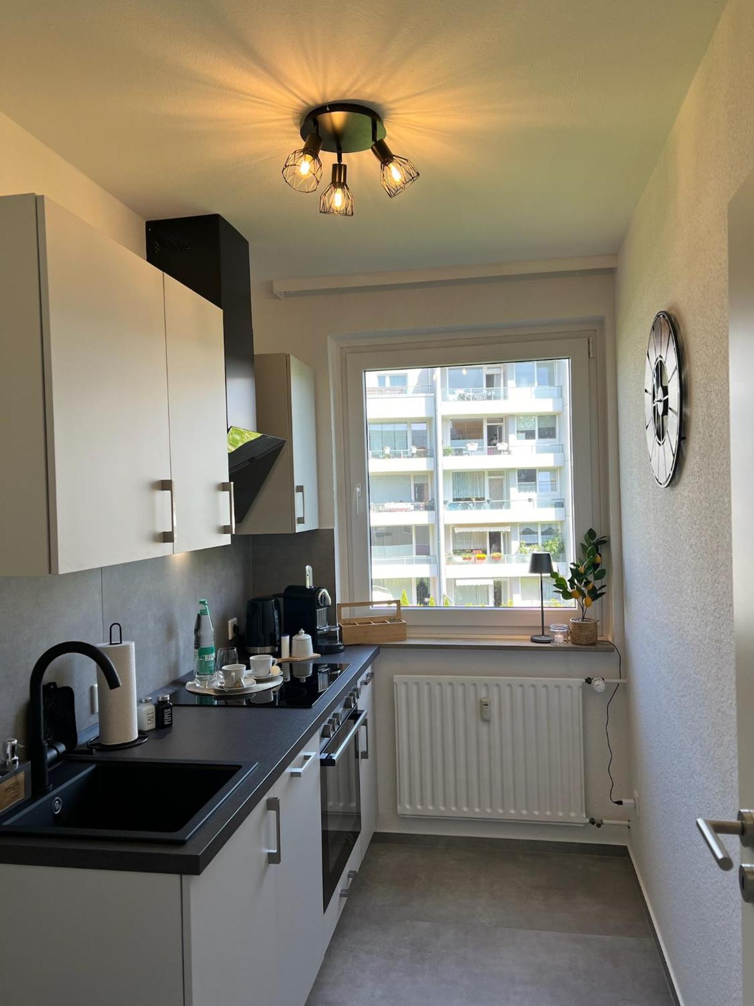 סלה W&D Living - Fewo Kleines Italien Mit Parkplatz Und Balkon מראה חיצוני תמונה